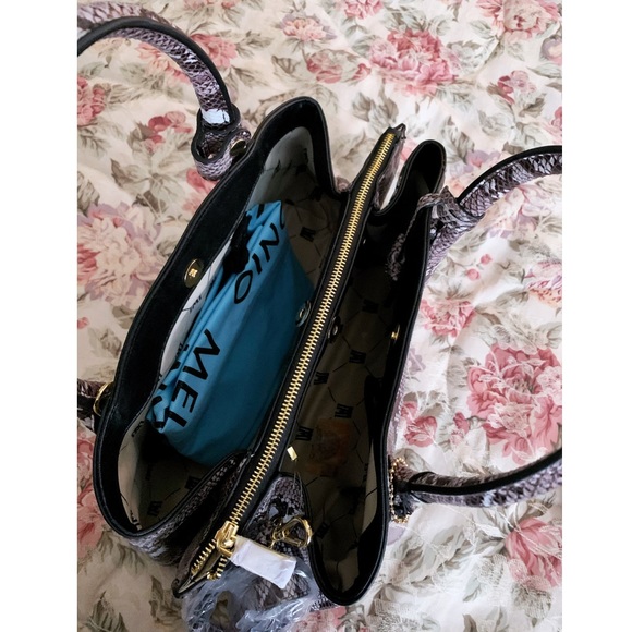 Snake Python Print Leather Bag - Picture 5 of 11